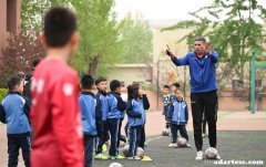 足球让铁杆朋友交流更加紧密--塞尔维亚教练的中国梦