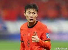 国足加入泰山中场李源一，蒋圣龙出战无碍