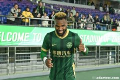 浙江绿城暂时登顶中超：布彭扎两场4球双榜领跑！