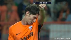玉昆2比3被海港击败，VAR无处不在，安德森场外远程指挥