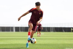 布尼亚明：怀揣欧洲梦 越级入选U22国足