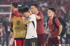 国足第六次世预赛失败，球迷再等四年究竟有何不同？
