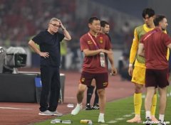 伊万：中国男足出局将自负重责