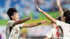 中国女足比赛引发“男足化”争议，球迷不满？