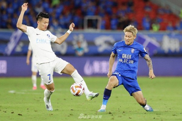 [中超]武汉三镇0-0大连人