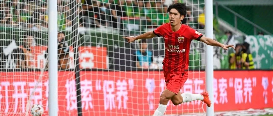 海港客场胜国安背后 吕文君的换位和买提江的右脚