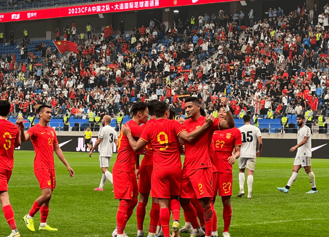 热身赛-武磊破门蒋光太进处子球 国足2-0巴勒斯坦
