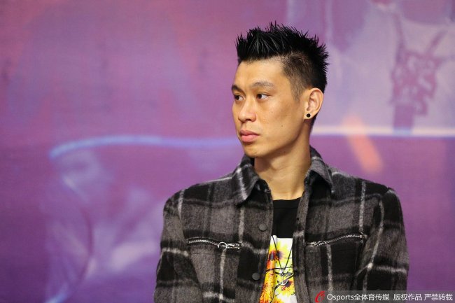 林书豪:以前我很容易就能扣篮 现在都不能扣了