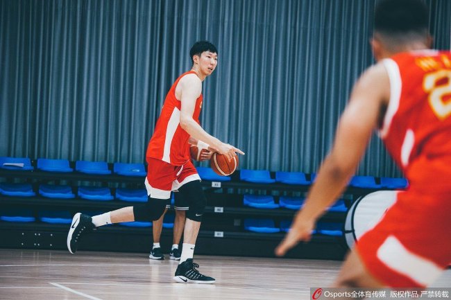 媒体人：首钢没搞定谈判 周琦加盟可能要黄