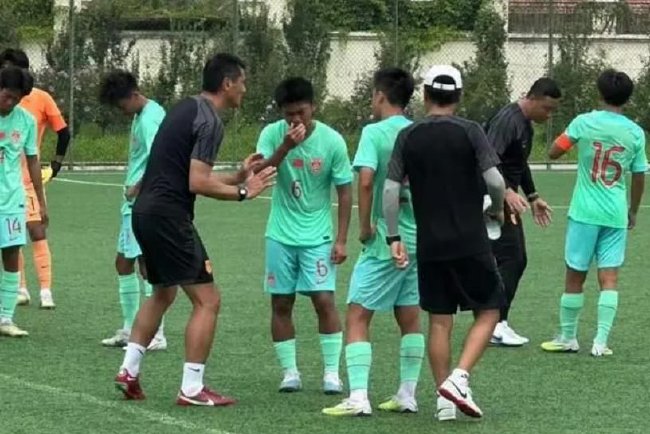 U18国足正式组建 邵佳一任教练组组长热身胜中冠新军