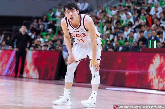 浙江队为余嘉豪注册 队内仅吴前一人身背顶薪