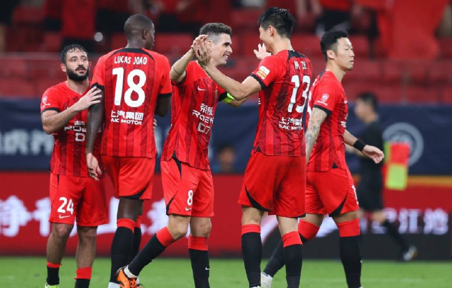 中超-奥斯卡助攻双响巴尔加斯破门 海港2-0亚泰