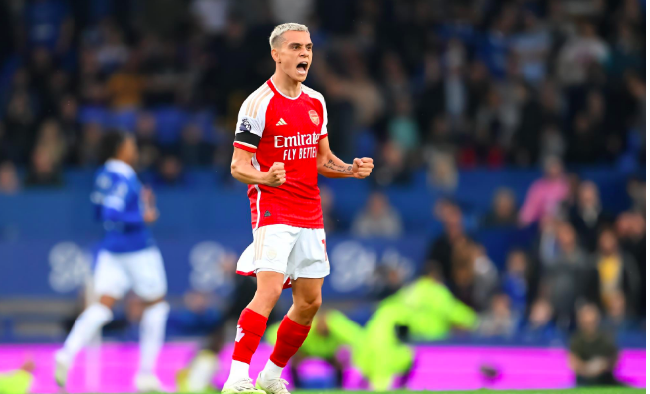 英超-萨卡助攻特罗萨德制胜 阿森纳1-0埃弗顿