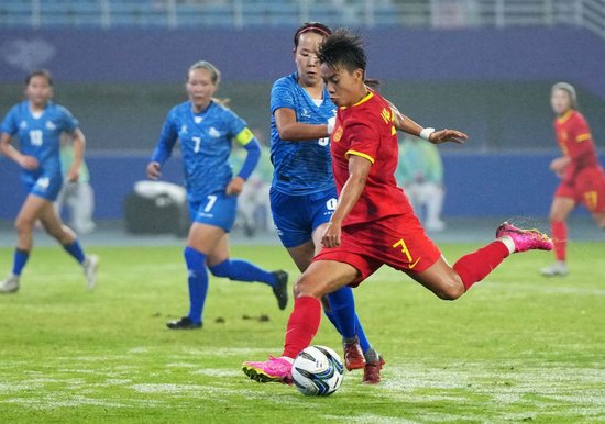 亚运八强赛：中国女足剑指冠军 中国男足放手一搏