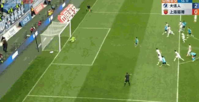 大连人2-0领先海港！阎相闯点射破门