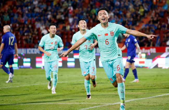 世预赛-武磊王上源破门韦世豪送助攻 国足2-1泰国