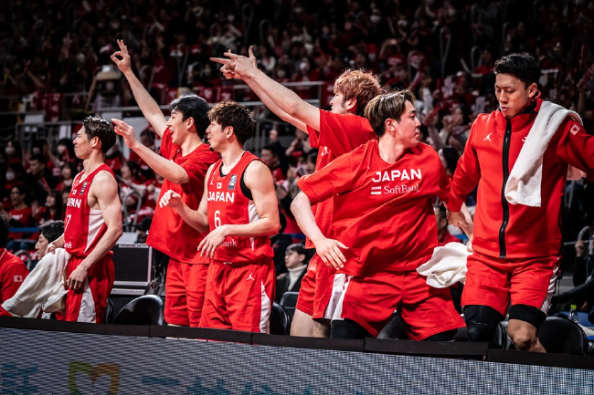 中国男篮自1936年首次在FIBA体系比赛输给日本