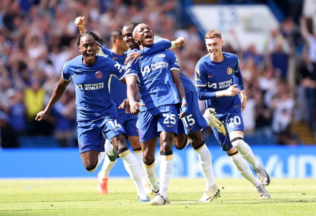 英超-凯塞多中圈吊射破门 切尔西2-1获联赛第6