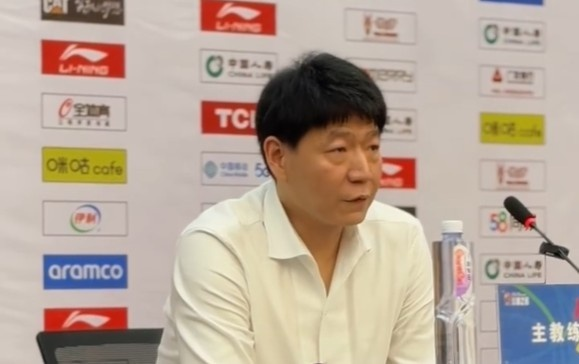 山东与邱彪签下长约 过去四年四次更换主教练