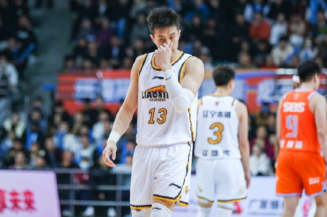 郭艾伦表示：渴望留在辽宁，因为向球迷承诺等我回来