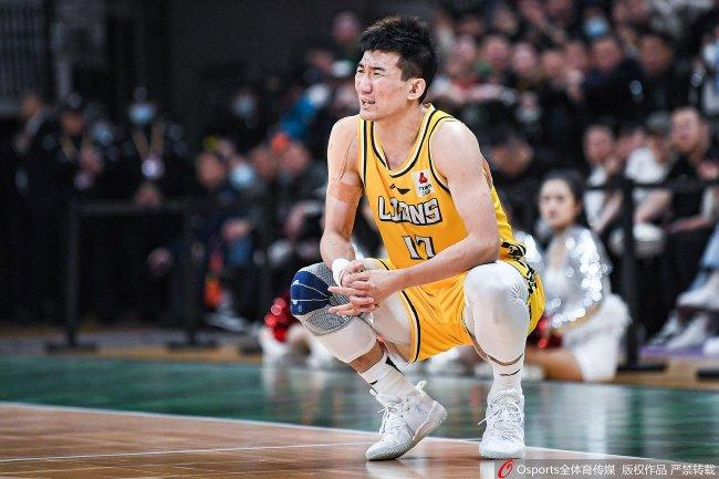 广厦坚守主场，孙铭徽19+9助胜同曦，林崴狂砍26分