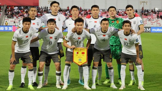 国足以丑陋足球绝杀巴林，验证赢球才是硬道理