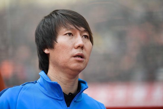 冯俊彦感觉李铁在恒大任职时俱乐部的管理让他无从下手