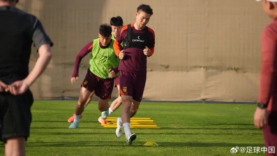国足不再表演 伊万大力提拔年轻人展现魄力