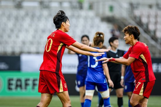 中国女足在女足东亚杯赢得首场胜利，4比2战胜中国台北队