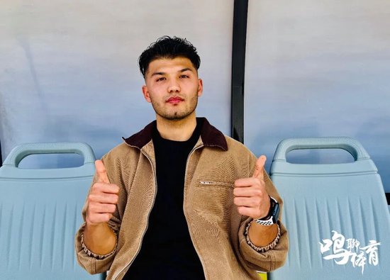 艾沙江·库尔班膝伤涅槃转战山西：足球路上我从未认输